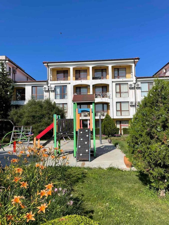 Rutland Sp Apartments Ravda Kültér fotó